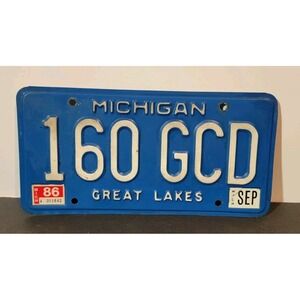Michigan‎ 1986 Blue #160-GCD License Plate Great Lakes